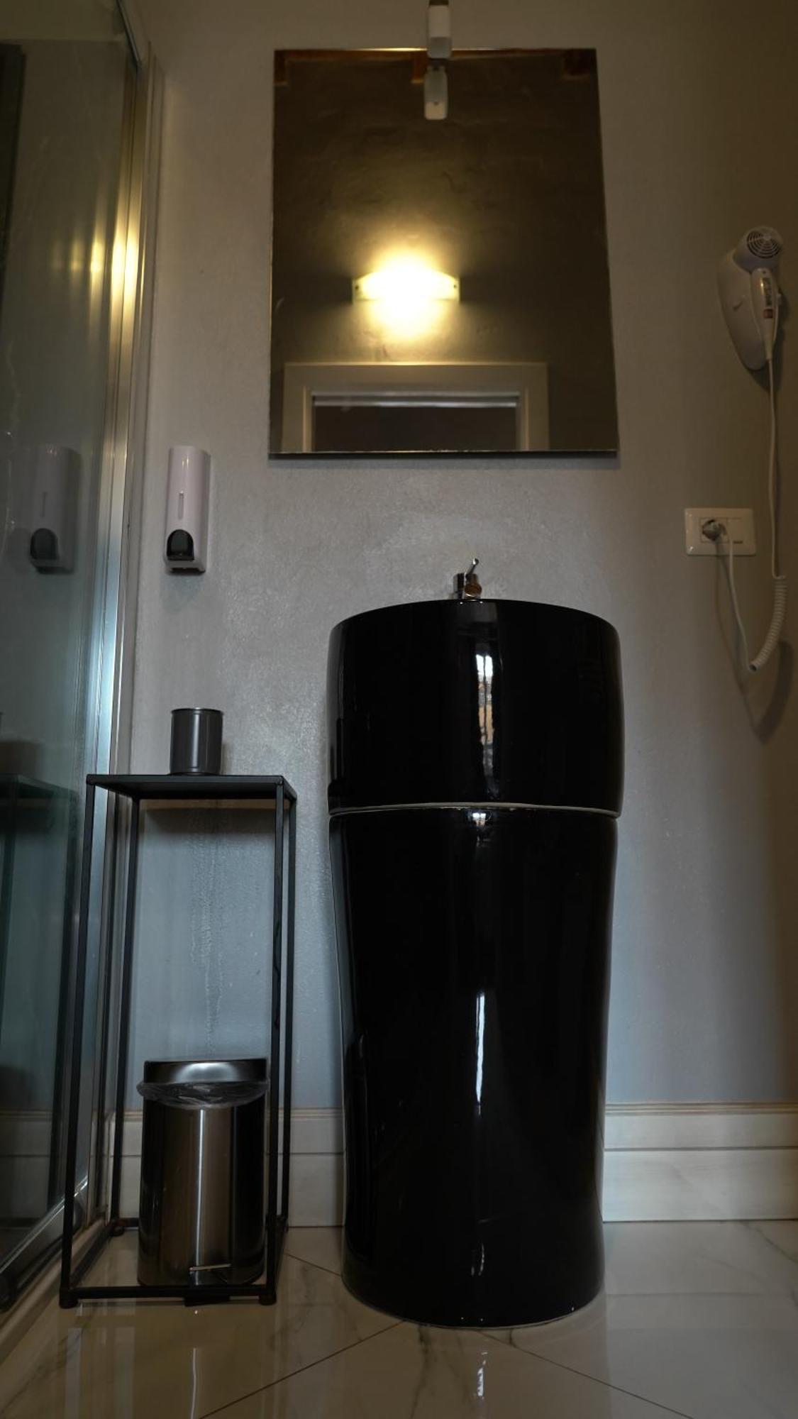 Rhome Luxury Suite Rome Exterior photo